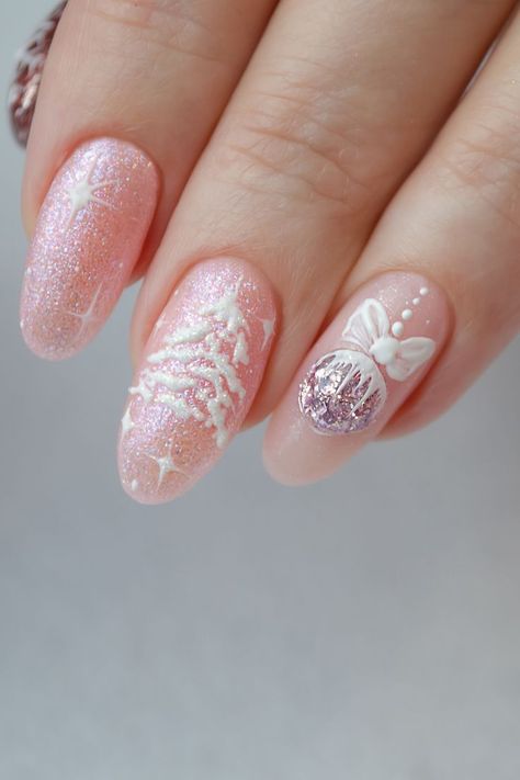 Christmas and new year nails December Nails 2024, Nails For Christmas And New Years, Sparkle Holiday Nails, Christmas And New Years Nail Ideas, Sparkling Christmas Nails, Pink New Years Nails, Sparkle Christmas Nails, Pink Xmas Nails, Christmas And New Year Nails