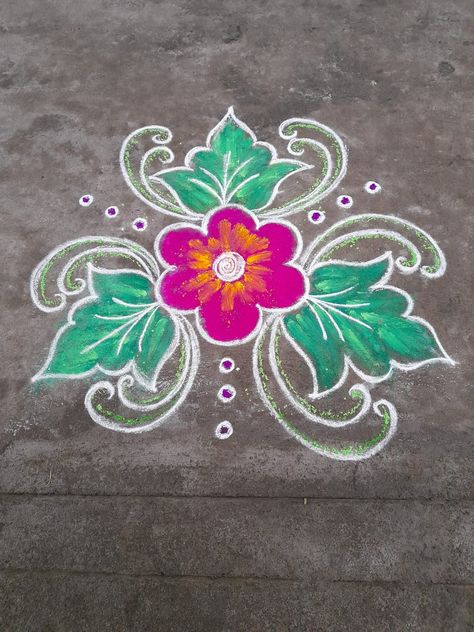 Muggulu For Sankranti, Muggulu Design Simple, Pattern Design Drawing, Easy Rangoli Designs Videos, Very Easy Rangoli Designs, Rangoli Designs Photos, Rangoli Designs Simple Diwali, Easy Rangoli Designs Diwali, Rangoli Side Designs