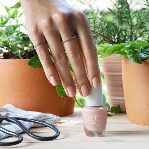 OPI (@opi) posted on Instagram: “Taking on #Veganuary this month? Try #AClayInTheLife from #OPINatureStrong for a pretty pink natural origin polish to go with your vegan…” • Jan 3, 2022 at 5:00pm UTC Nude Pink Nail Polish, Interview Nails, Baby Pink Nails, Natural Nail Polish, Long Lasting Nail Polish, Pink Polish, Inner Glow, Classic Nails, Pink Nail Polish