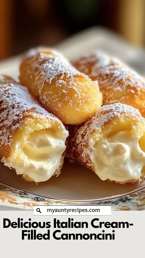 Enjoy a taste of Italy with these Cream-Filled Cannoncini! Light and crispy pastry filled with a smooth cream, they’re perfect for special occasions or dessert. An Italian classic everyone will love! Cream Horns, Puff Pastry Filling, Italian Cream, Egg Whisk, Egg Wash, Classic Italian, Easy Recipe, Sweet Treats, Pastry