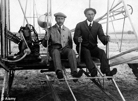 Breakthrough: The first stage in the evolution of flying began on the day the Wright Brothers made the first controlled, powered flight in 1... Airplane History, Wright Flyer, Flying Together, Free Energy Generator, Wright Brothers, Kitty Hawk, Flying Car, Great Inventions, Jet Engine