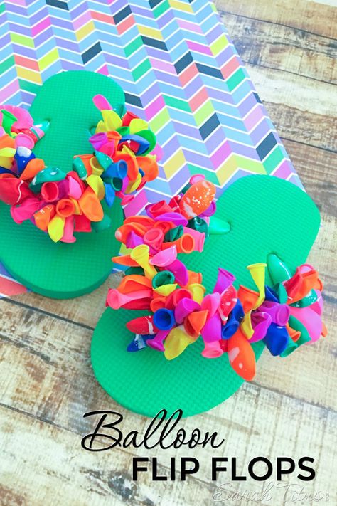 Flip Flop Crafts For Kids, Flip Flop Decorating Ideas, Balloon Flip Flops, Flip Flop Craft, Decorating Flip Flops, Fun Summer Crafts, Rocky Beach, Balloon Crafts, Family Fun Day