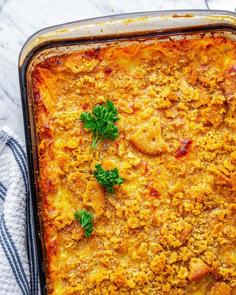 You Won’t Believe How Addictive This Southern Sweet Onion Casserole Is! Southern Sweet Onion Casserole, Sweet Onion Casserole, Onion Side Dish, Coco Puffs, Onion Casserole, Hamburger Casseroles Recipes, Slow Cooker Casserole, 2023 Recipes, Vegan Meat