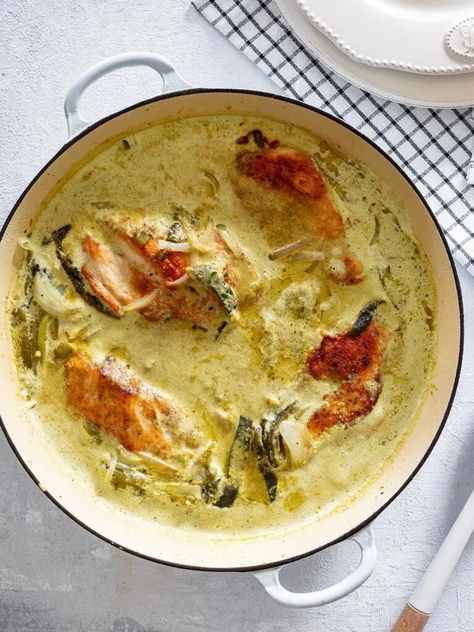 Creamy Chicken Poblano Roasted Poblano Pepper Recipes, Hatch Recipes, Creamy Chicken Poblano, Creamy Poblano Chicken, Poblano Recipes, Chicken Poblano, Poblano Chicken, Buttery Rice, Poblano Peppers Recipes