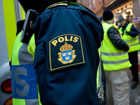 Swedish police in the city of Trollhattan were attacked by up to a hundred masked migrant youths armed with sticks and bats during a riot in the Kronogården suburb. Swedish Police, Mass Migration, Swedish Women, Female Police Officers, Police Officer, Stockholm, Year Old, Sweden, Going Out