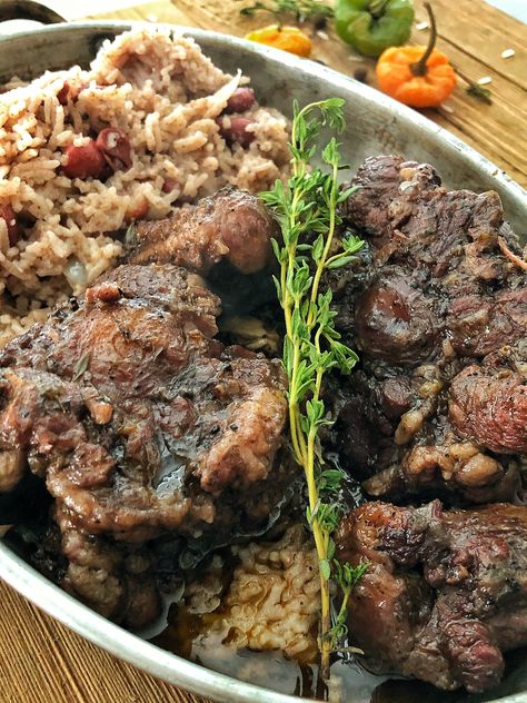 Jerk Oxtails, Oxtails And Rice, Kenneth Temple, Jamaican Oxtails, Best Stew, Oxtails Recipe, Cooking Oxtails, Oxtail Recipe, Jamaican Oxtail