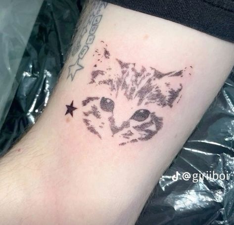 Cat Tattoo On Arm, Acubi Tattoo, Cat Arm Tattoo, Alex G Tattoo, Deftones Tattoo, Cat Tattoo Ideas, Mark Tattoo, Sick Tattoo, Drawing Styles