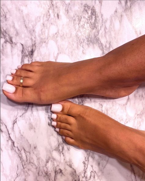 Toenail Colours For Dark Skin, Pedicure Colors Dark Skin, Pretty Toe Nail Colors, Nail Paint Colors, Toenails Acrylic, Braided Ideas, Best Toe Nail Color, Dark Skin Nail Color, Summer Manicures