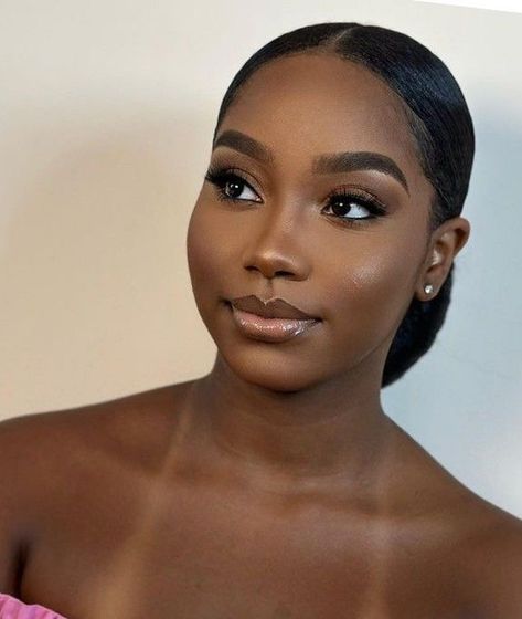 Black Bridesmaid Makeup Natural, Soft Glam Makeup Black Women Uk, Simple Wedding Makeup Black Women, Graduation Makeup Dark Skin, Soft Wedding Makeup Black Women, Natural Wedding Makeup Dark Skin, Natural Birthday Glam Makeup Black Women, Bridal Nails Black Women, Neutral Glam Makeup Black Women