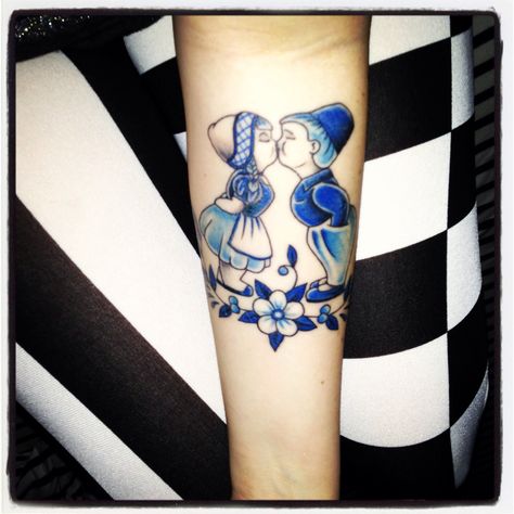 Delft tattoo - OMG put this one at the top of the list! Dutch Inspired Tattoos, Dutch Tattoo Ideas Netherlands, Dutch Tattoo Ideas, Dutch Tattoos Netherlands, Blue Delft Tattoo, Delftware Tattoo, Dutch Tattoo, Blue Flower Tattoos, Delft Blue Tattoo Dutch