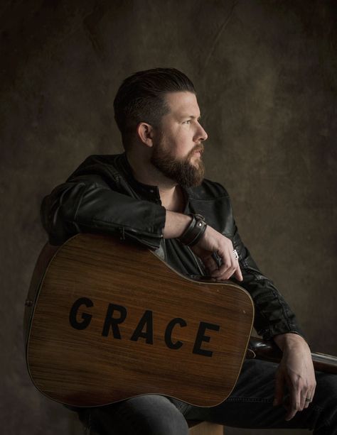 Zack Williams, Zach Williams, Christian Music Artists, How To Sing, Keep Your Chin Up, Christian Rock, Chris Young, Singing Tips, Christian Artists