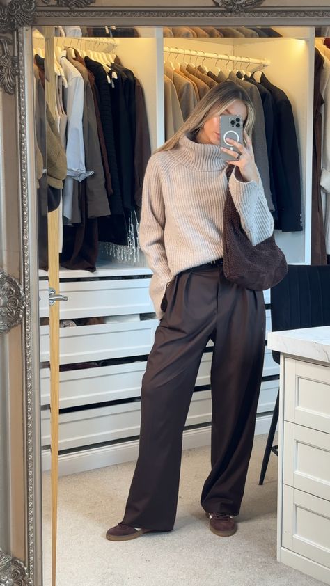 Wideleg pleated trousers curated on LTK Winter Trousers Outfit, Trousers Winter Outfit, Pin Stripe Pants Outfit, Tailored Trousers Outfit, Pleated Trousers Outfit, Pleated Pants Outfit, Stripe Pants Outfit, Coast Outfit, Trousers Outfit