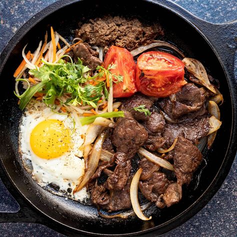 Vietnamese Steak, Breakfast Steak And Eggs, Vicky Pham, Vietnamese Breakfast, Melting Pot Recipes, Steak Breakfast, Asian Breakfast, 2023 Recipes, Easy Steak