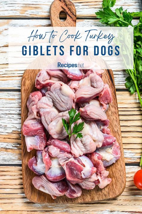 Dog Food Recipes Easy, Giblets Recipe, How To Cook Turkey, Turkey Giblets, Cook Turkey, Dog Food Recipe, Dog Equipment, Turkey Dogs, Food Recipes Easy