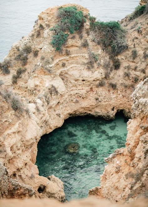 Top Beaches for a photoshoot in Portugal. Engagement photoshoot at Ponta da Piedade, Algarve Portugal Beaches, Portugal Photos, Famous Lighthouses, Portugal Beach, Romantic Photoshoot, Ocean Mist, Albufeira, Babymoon, Beaches In The World