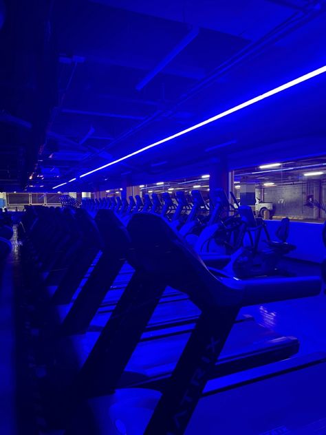 Blue Gym Aesthetic, Gym Colors Ideas, Led Bleu, Dark Blue Wallpaper, Gym Aesthetic, Baby Blue Aesthetic, Blue Pictures, Blue Hour, Workout Aesthetic