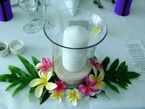 Island Table Decor, Luau Centerpieces, Beach Table Decorations, Cork Candle, Pineapple Centerpiece, Tropical Table, Tropical Centerpieces, Colored Candles, Beach Table