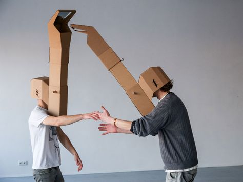 Periscopes UP! Cardboard style. The EyeTeleporter is a periscope that you can use three ways. Periscope Diy, Wearable Architecture, Atelier Design, Speculative Design, Science Club, Maker Project, New Media Art, Interactive Installation, Paper Sculpture