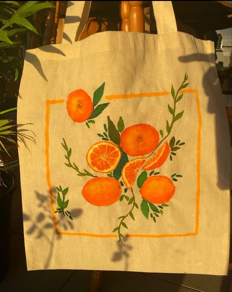 Painted Canvas Tote, Bag Painting Ideas, Clothes Painting, Handpainted Tote, Diy Tote Bag Design, Painted Canvas Bags, Handpainted Tote Bags, Bag Painting, Sacs Tote Bags