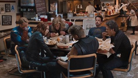 Avengers Wallpaper Laptop, Alive Film, Great Jokes, Avengers 2012, Disney Images, Avengers Wallpaper, Marvel Movie, Wallpaper Laptop, Marvel Jokes