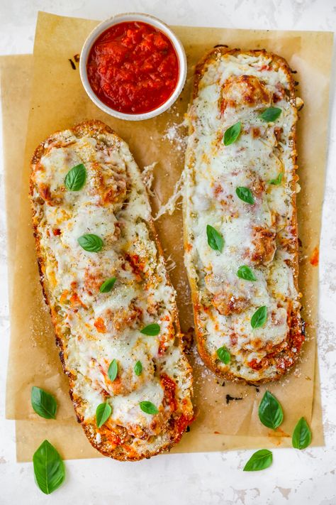 Open-Faced Meatball Sub for a Crowd Breaded Meatballs, Meatball Sub Sandwiches, Bread Boats, Party Meatballs, Make Garlic Bread, Meatball Sub, Meatball Sandwich, Meatball Subs, Sub Sandwiches