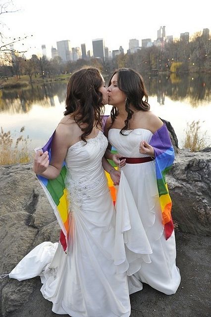 Lesbian pride gay marriage. Must have a photo wrapped in a rainbow flag <3 Lgbt Wedding, Two Brides, Rainbow Wedding, Lgbt Love, Lgbtq Wedding, Gay Marriage, Lesbian Wedding, Gay Wedding, White Dresses