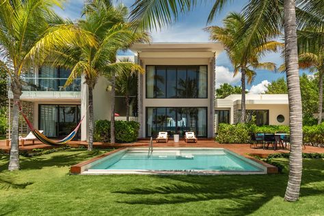 20 Stunning Hotel Rooms With Private Pools Andaz Mayakoba, Best Hotel Rooms, Lux House, Fairmont Mayakoba, Stunning Hotels, Mexico Beach, Beverly Hills Hotel, Luxury Tents, Golf Resort