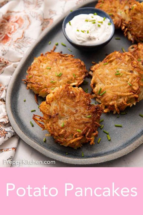 Potato Pancake Recipe Shredded, Shredded Potato Pancakes, Shredded Potatoes Recipes Breakfast, Shredded Potatoes Recipes, Potato Pancakes Shredded, Fried Shredded Potatoes, Crispy Potato Pancakes, Starchy Sides, Potato Pancakes Recipe