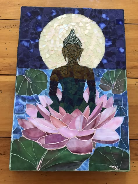 Yoga Mosaic Art, Lotus Mosaic, Mosaic Art Ideas, Mosaic Pots, Sun Glass, Water Lilly, Mosaic Stained, Mosaic Flowers, Mosaic Artwork