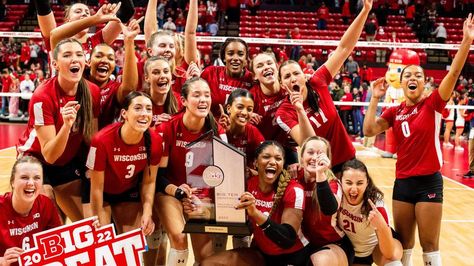 Badgers Shuck Huskers for Big Ten Title | Wisconsin Badgers Wisconsin Volleyball Team, Wisconsin Volleyball, Usa Volleyball, Play Volleyball, Wisconsin State, Dream School, Big Ten, Wisconsin Badgers, Best Fan