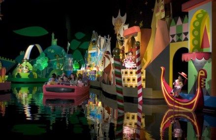 Its A Small World, It’s A Small World, Disney Parque, Disney Animal Kingdom, Disneyland Rides, Disney World Rides, Tema Disney, Mary Blair, It's A Small World