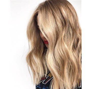 Redken Ambassadors Share Their Favorite SEQ Formulas | SalonCentric Warm Blonde Shades Eq Formula, Redken Shades Eq Formulas Blondes, Taylor Swift Hair Color, Demi Hair Color, Carmel Blonde, Redken Color Gels, Soft Blonde Hair, Champagne Blonde Hair, Sandy Blonde Hair