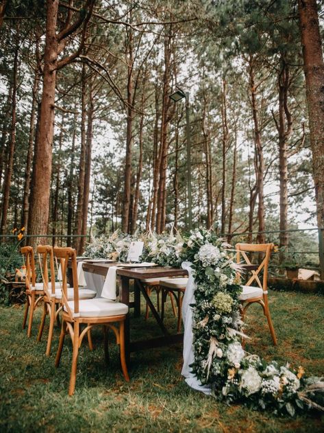 Wedding In The Woods, In The Woods, Furniture Sets, Outdoor Furniture Sets, Wedding Venues, Outdoor Furniture, Photographer, Outdoor Decor, Wood