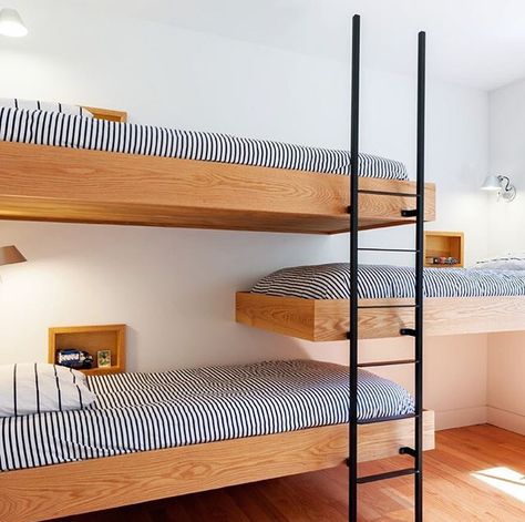 Bunk Bed Rooms, Kids Rooms Shared, Boys Shared Bedroom, Space Saving Bedroom, Beds For Small Rooms, Diy Bunk Bed, Small Kids Room, Room Boys, Bunk Beds Built In