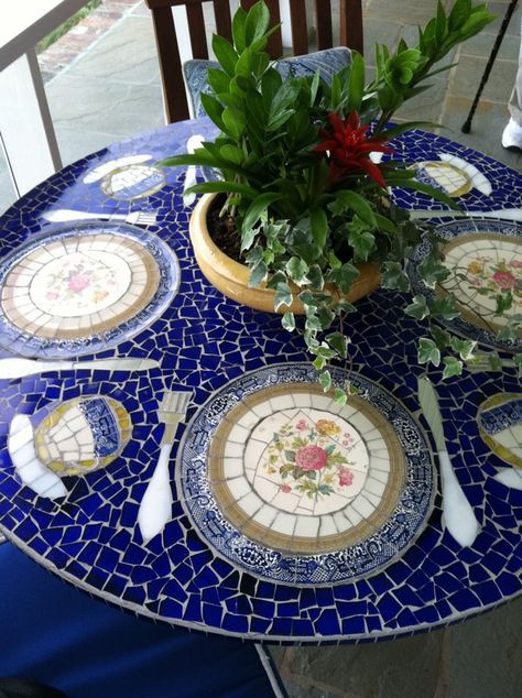 Mosaics Tables, Mosaic Placemats, Stained Glass Mosaic Patterns, Mosaic Tables, Mosaic Furniture, Tea Cup Art, Mosaic Table Top, Tile Table, Mosaic Garden Art