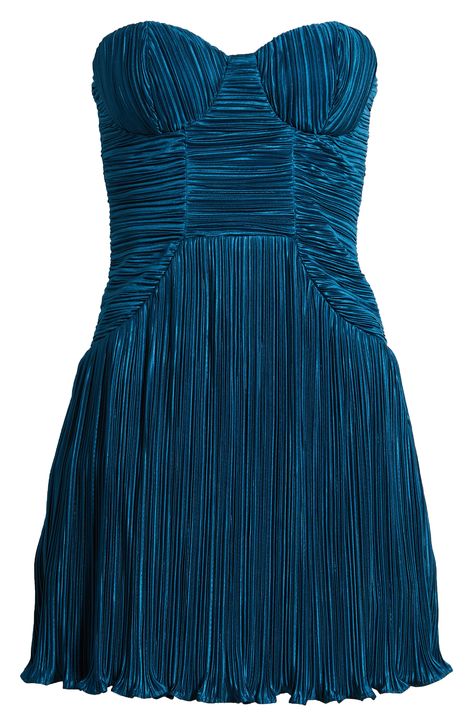 Feel your most glam in this plissé minidress that gets dance-floor vibes from hidden no-slip strips and supportive padded cups. Back zip closure Strapless Stretch lining 100% polyester Hand wash, line dry Imported Homemade Homecoming Dress, Dark Teal Mini Dress, Long Sleeve Dress Sparkly, Short Navy Dresses, 80s Inspired Dress, Winter Semiformal Dress, Extra Hoco Dresses, Cute Dresses For Homecoming, Winter Formal Mini Dress