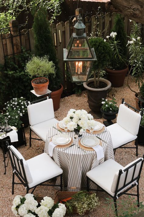 The Garden — Josh Young Design House Outdoor Table Set, Urban Backyard, Entertaining Space, Have Inspiration, Backyard Retreat, Entertainment Space, Outdoor Dining Table, Outdoor Rooms, Outdoor Entertaining