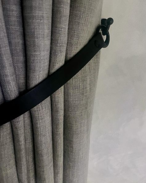 Simple black leather curtain tie back with black fixings #curtaintiebacks #curtains #curtainshop #handmade #interior #fyp Curtain Shop, Curtain Ties, Curtain Tie Backs, Tie Backs, Tie Back, Black Leather, Curtains, Leather, Quick Saves