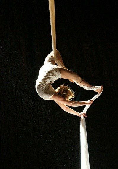 Love You Too Much, Aerial Gymnastics, Circus Aesthetic, Aerial Fitness, I Love You Too, Aerial Acrobatics, Love You Too, Night Circus, Aerial Dance