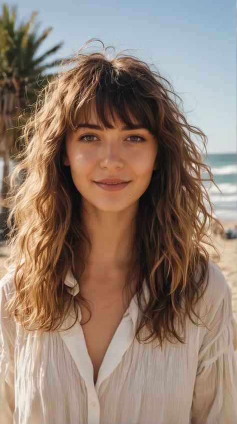 Discover the perfect wavy hair with bangs styles for every face shape in our latest guide. Explore glamorous, tousled, and sleek options that enhance your features, with expert tips on maintenance and products to keep your waves and bangs looking flawless Short Bangs Wavy Hair, Beach Waves With Curtain Bangs, Waves With Curtain Bangs, Wavy Hair With Bangs, Perfect Wavy Hair, Bangs Styles, Bangs Wavy Hair, Medium Length Wavy Hair, Wavy Bangs