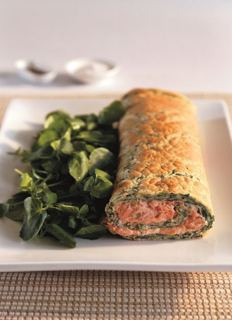 Salmon Roulade, Hot Smoked Salmon, Roulade Recipe, One Pan Chicken, Pan Chicken, Crispy Potatoes, Salmon Fillets, Smoked Salmon, Save Food