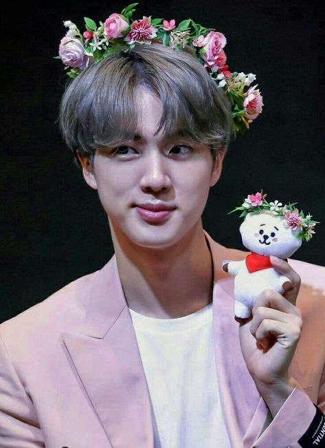 #bts #new #solo #kpop #cool #concert #more #selfie #Butter Jin Photo, You Are My Moon, Happy End, 4 December, Kim Jin, Jin Bts, Seokjin Bts, Bts Chibi, Bts Group