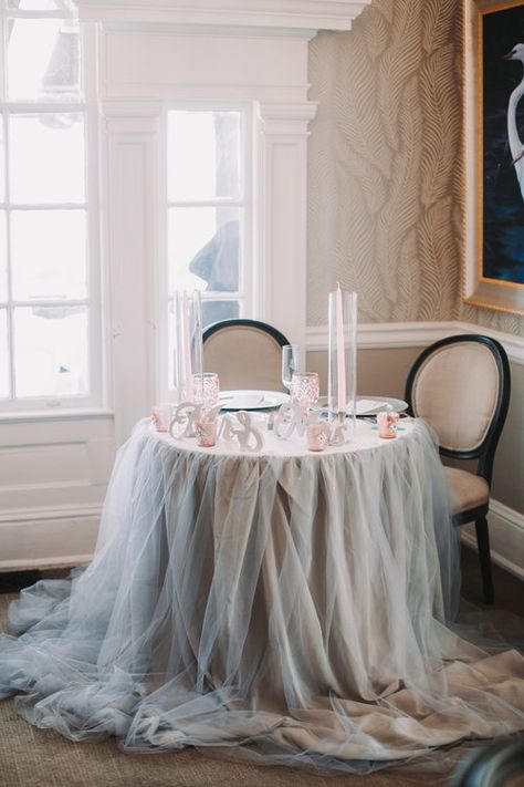 Sweetheart Table, Tulle Table Skirt, A Garden Party, Beach Wedding Tulle Tablecloth, Ballerina Wedding, Cake Display Table, Lotr Wedding, Romantic Wedding Colors, Tulle Table Skirt, Bridal Party Tables, Tulle Table, Small Backyard Wedding