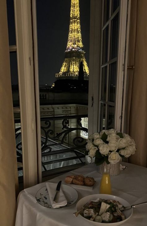 Paris View Night, Paris Chic Aesthetic, Paris Trip Aesthetic, Paris Window View, Unrealistic Dreams, Paris Apartment Aesthetic, Unrealistic Wishlist, 2025 Moodboard, Calming Images