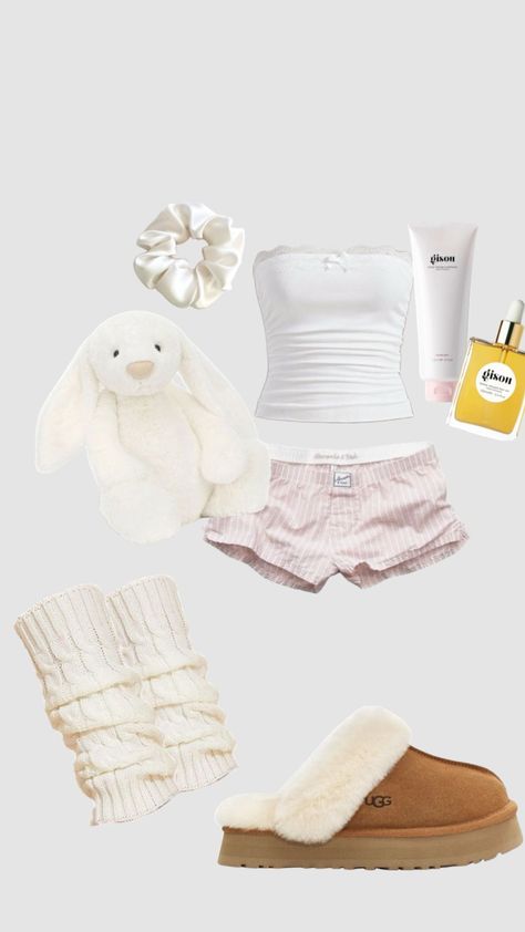 #draft #aesthetic #pyjamas #outfit Aesthetic Pyjamas Outfit, Aesthetic Pyjamas, Pyjamas Outfit, Pajamas Aesthetic, Pajama Outfit, Cute Pjs, Outfit Inspo Casual, Pajamas Comfy, Trendy Outfits For Teens