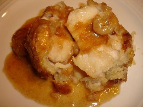 Apple Dumplings from Food.com: This is from an Amish recipe book and truly delicious! Apple Dumplings Recipe, Pennsylvania Dutch Recipes, Side Dishes For Ham, Apple Dumpling Recipe, Mennonite Recipes, Apple Dumplings, Dumplings Recipe, Amish Recipes, Dutch Recipes