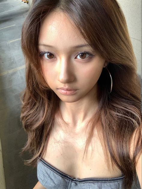 Tan Asian, Big Eyes Makeup, Light Makeup Looks, Makeup Help, Japanese Makeup, Cute Makeup Looks, Asian Eye Makeup, Haircuts Straight Hair, Makeup Eyeliner