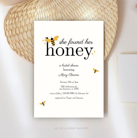 Honey Bee Minimalist She Found Her Honey Bee Theme Bridal - Etsy She Found Her Honey, Boho Bridal Party, Unique Bridal Shower Themes, Honey Bee Theme, Cottagecore Nature, Bee Invitations, Bee Wedding, Bridal Shower Inspo, Wedding Shower Themes