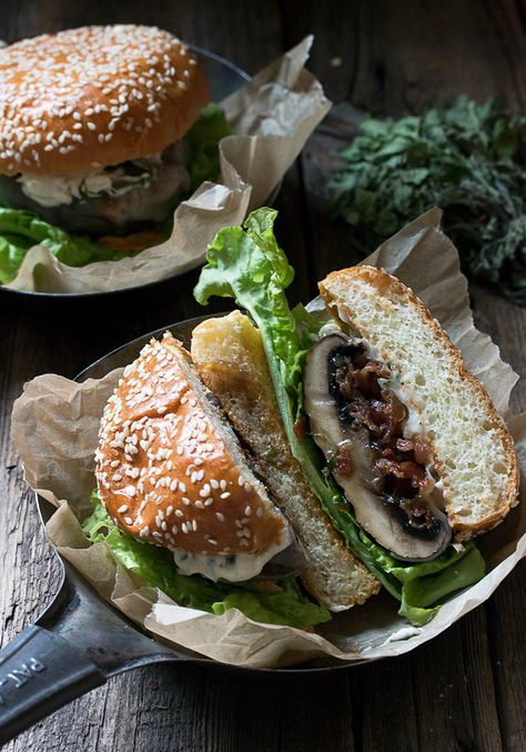 Bacon Jam Filled Portobello Burger with Provolone Cheese and Herb Mayo Portobello Burger Recipe, Grilled Portobello Mushroom Burger, Herb Mayo, Portobello Mushroom Burger, Portabella Mushroom, Chicago Style Deep Dish Pizza, Mushroom Bacon, Portobello Burger, Portobello Mushroom Recipes