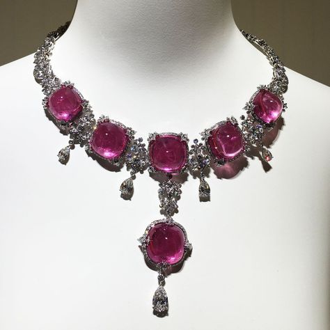 Giampiero Bodino, Pink Diamond Necklace, Bridal Accessories Earrings, Pink Tourmaline Jewelry, Luxury Jewelry Store, Jewelry Online Store, Solitaire Pendant Necklace, Tourmaline Jewelry, Tourmaline Necklace